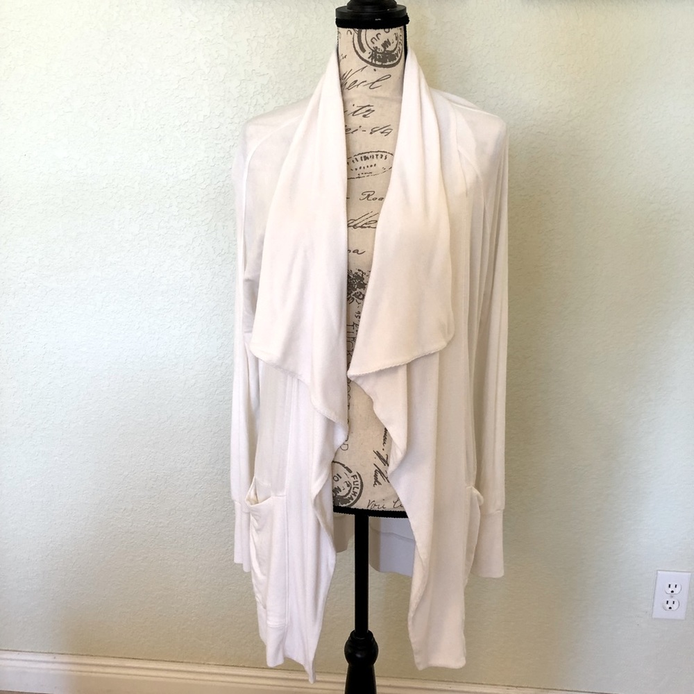 White Athleta wrap